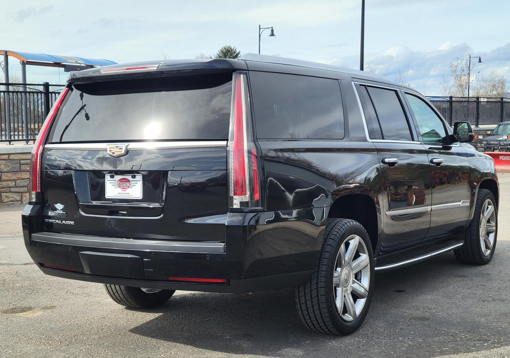 2018 Black /Black Cadillac Escalade ESV (1GYS4HKJ4JR) with an 6.2L V8 engine, 10 Speed Auto transmission, located at 450 N Russell, Missoula, MT, 59801, (406) 543-6600, 46.874496, -114.017433 - Beautiful Black Caddy SUV. 4 Wheel Drive. 6.2L V8 Engine. 10 Speed Automatic Transmission. 3rd Row Seating. Heated and Cooled Leather Seats. Navigation. Bluetooth. Backup Camera. Runningboards. Air Cruise Tilt. Power Windows and Locks. - Photo #5